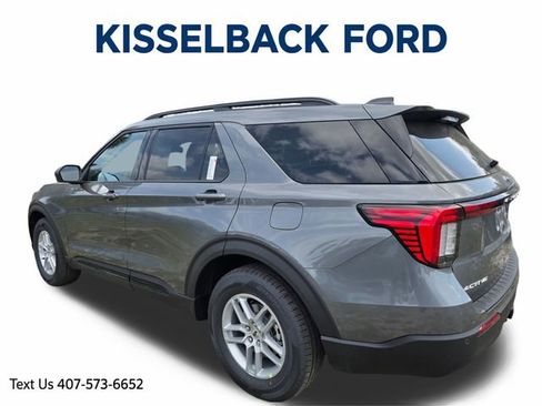 New 2026 Ford Explorer Active image 5