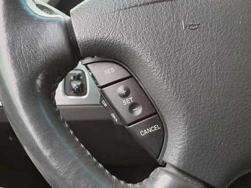 Used 2002 Ford Thunderbird Deluxe image 15