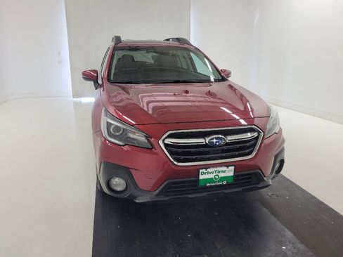 Used 2018 Subaru Outback 2.5i Limited AWD/4WD image 14