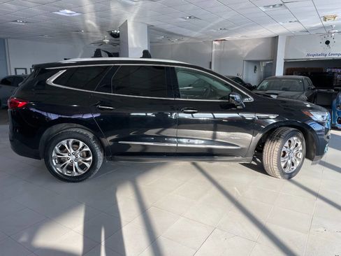 Used 2018 Buick Enclave Avenir w/ Avenir Technology Package image 8