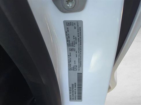 New 2026 Chrysler Pacifica Select image 15