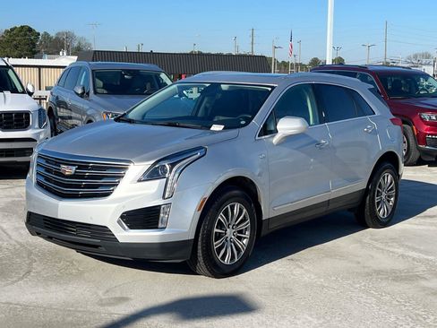 Used 2019 Cadillac XT5 Luxury image 1