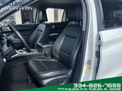 Used 2023 Ford Explorer XLT w/ Equipment Group 202A image 10