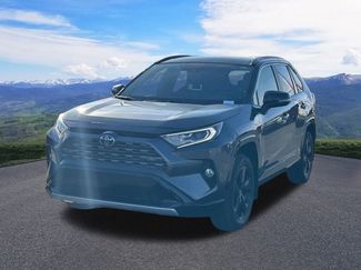 Used 2020 Toyota RAV4 XSE video 1