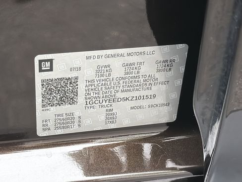 Used 2019 Chevrolet Silverado 1500 RST AWD/4WD image 37