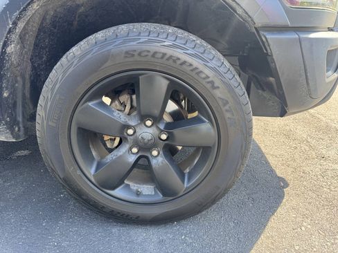 Used 2019 RAM 1500 Warlock AWD/4WD image 7