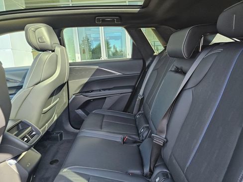 Used 2024 Cadillac Lyriq Sport AWD/4WD image 20