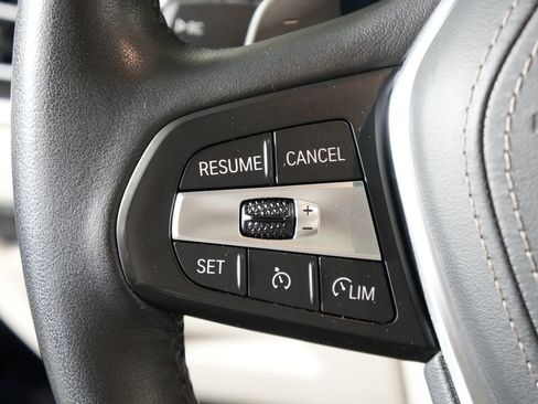 Used 2022 BMW X5 xDrive45e w/ Luxury Seating Package image 21