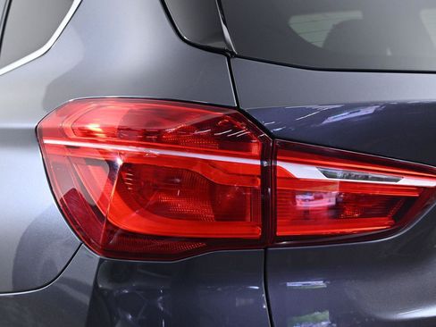 Used 2017 BMW X1 xDrive28i AWD/4WD image 8