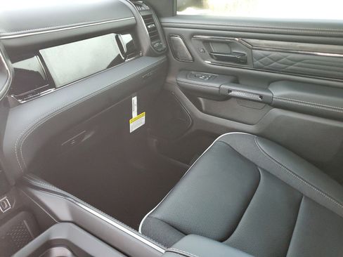 New 2026 RAM 1500 Limited AWD/4WD image 20