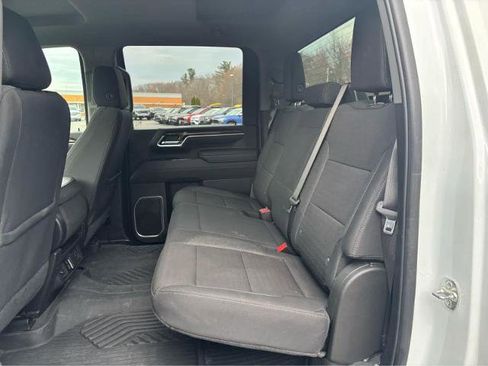 Used 2025 Chevrolet Silverado 2500 LT AWD/4WD image 22