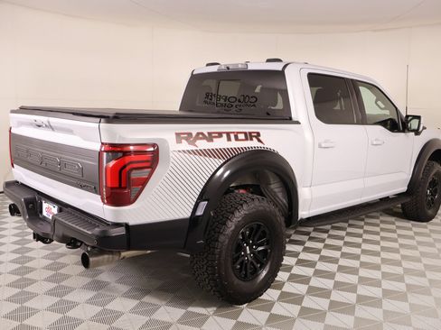 Used 2025 Ford F150 Raptor AWD/4WD image 21