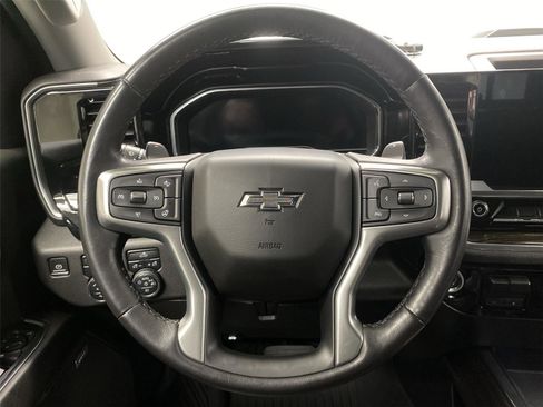 Used 2023 Chevrolet Silverado 1500 LT Trail Boss w/ Convenience Package II AWD/4WD image 15