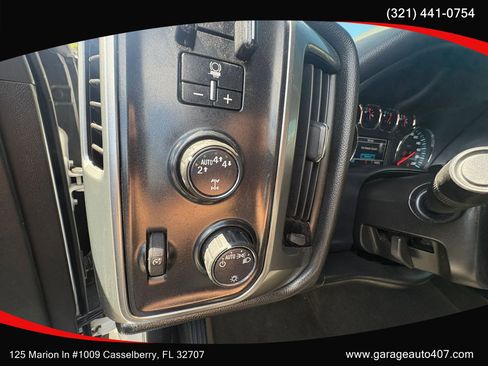 Used 2017 Chevrolet Silverado 1500 LT w/ Trailering Package image 17
