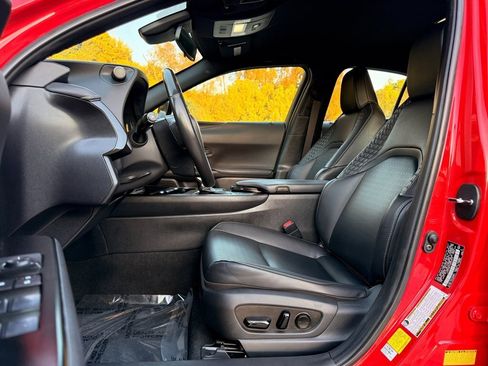 Used 2021 Lexus UX 250h image 17