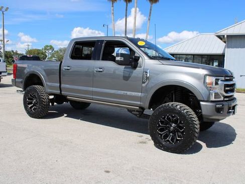 Used 2022 Ford F250 Platinum w/ Tremor Off-Road Package image 15