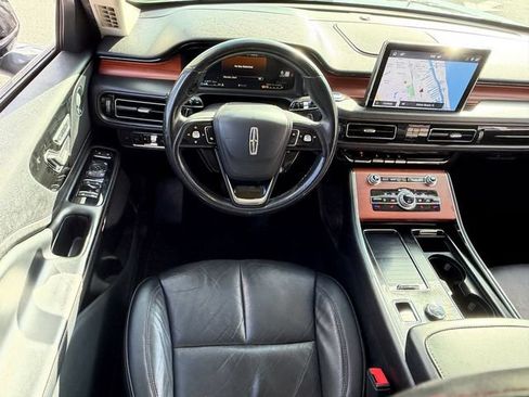 Used 2022 Lincoln Aviator Reserve RWD image 14