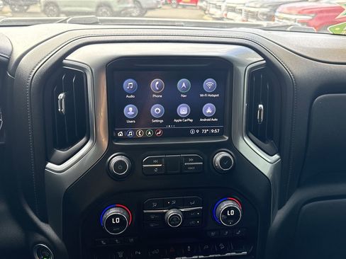 Used 2022 Chevrolet Silverado 2500 LTZ w/ LTZ Convenience Package image 12