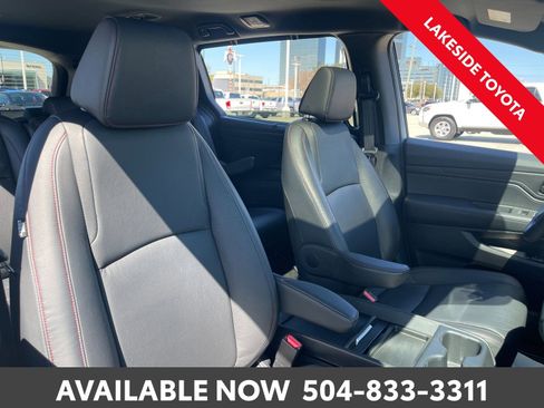 Used 2024 Honda Odyssey Sport image 14