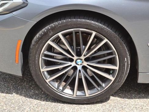Used 2021 BMW 540i xDrive w/ Premium Package AWD/4WD image 13