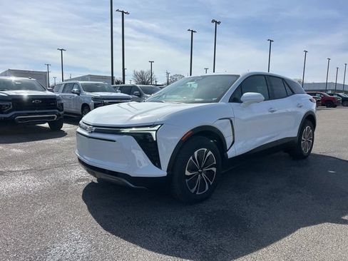 New 2026 Chevrolet Blazer EV LT FWD image 8