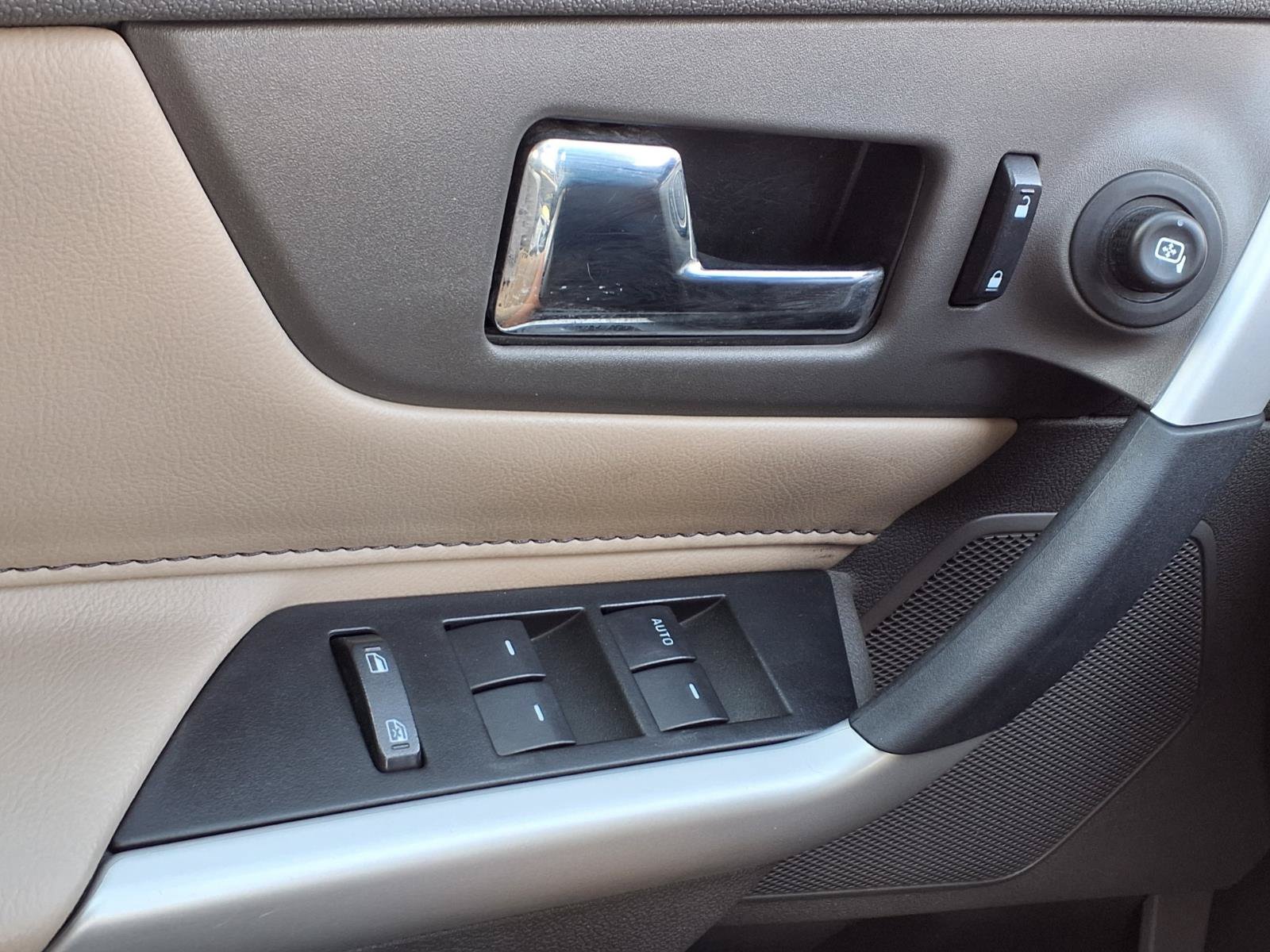Used 2014 Ford Edge SE w/ Equipment Group 101A FWD image 15