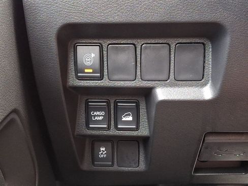 Certified 2024 Nissan Frontier S w/ Technology Package AWD/4WD image 28