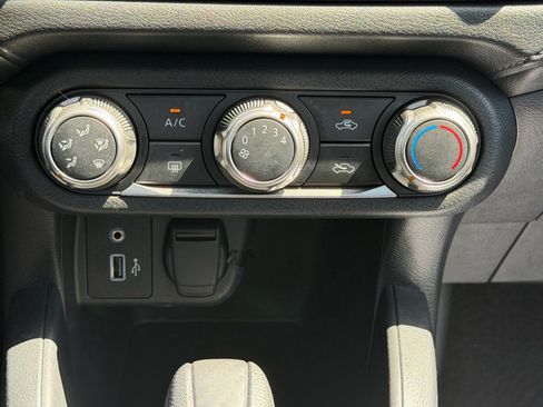Certified 2025 Nissan Versa S w/ Trunk Package FWD image 17