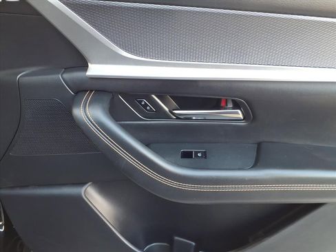 Used 2024 MAZDA CX-90 3.3 Turbo w/ Premium Package image 31