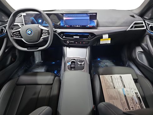New 2026 BMW i4 xDrive40i w/ Premium Package AWD/4WD image 9