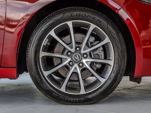 Used 2017 Acura TLX V6 w/ Technology Package FWD image 15