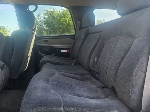 Used 2002 Chevrolet Tahoe LS RWD image 7