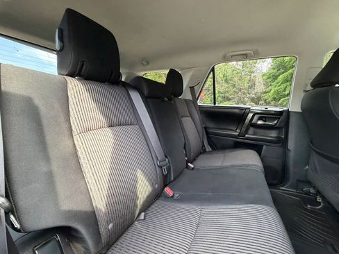 Used 2015 Toyota 4Runner Trail AWD/4WD image 23