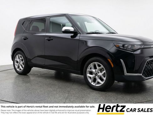 Used 2025 Kia Soul LX w/ LX Technology Package image 1