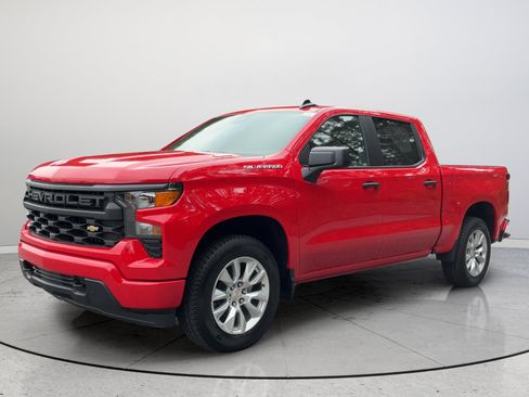 New 2026 Chevrolet Silverado 1500 Custom RWD image 3
