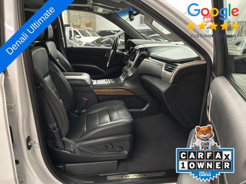 Used 2019 GMC Yukon XL Denali w/ Denali Ultimate Package AWD/4WD image 12