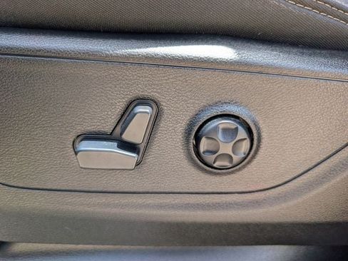 Used 2019 RAM 1500 Big Horn AWD/4WD image 25