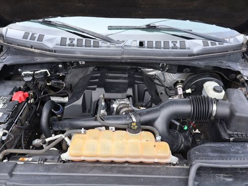 Used 2016 Ford F150 XLT w/ Equipment Group 301A Mid RWD image 22