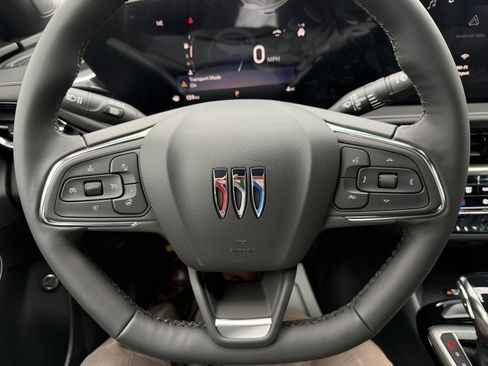 New 2026 Buick Envista Avenir FWD image 19