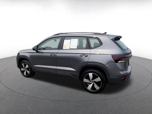 Used 2026 Volkswagen Taos S AWD/4WD image 8