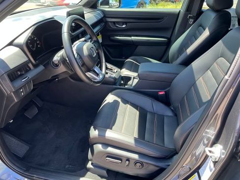 Certified 2025 Honda CR-V Sport-L image 11
