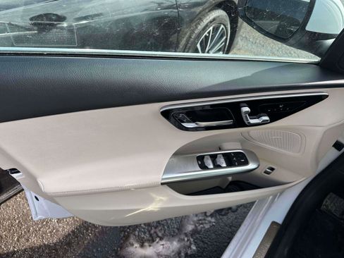 Used 2022 Mercedes-Benz C 300 4MATIC Sedan image 15