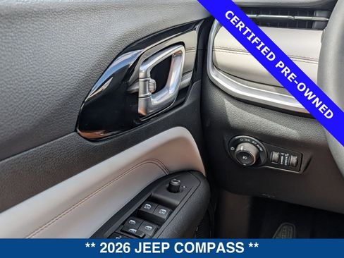 Used 2026 Jeep Compass Limited image 24