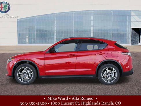 New 2025 Alfa Romeo Stelvio Sprint w/ Convenience Package image 2