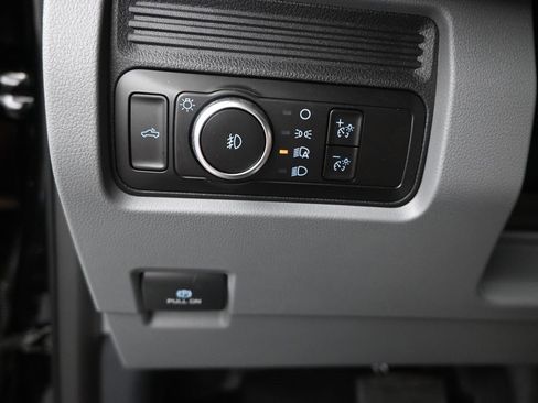 Used 2025 Ford F350 XL w/ XL Driver Assist Package image 17