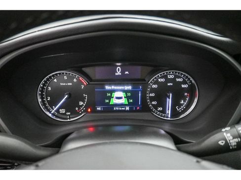 Certified 2023 Cadillac XT4 Premium Luxury image 34