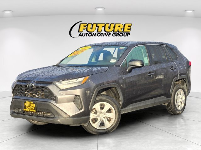 Certified 2024 Toyota RAV4 LE AWD/4WD image 10