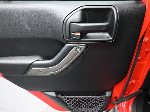 Used 2017 Jeep Wrangler Unlimited Sport AWD/4WD image 23