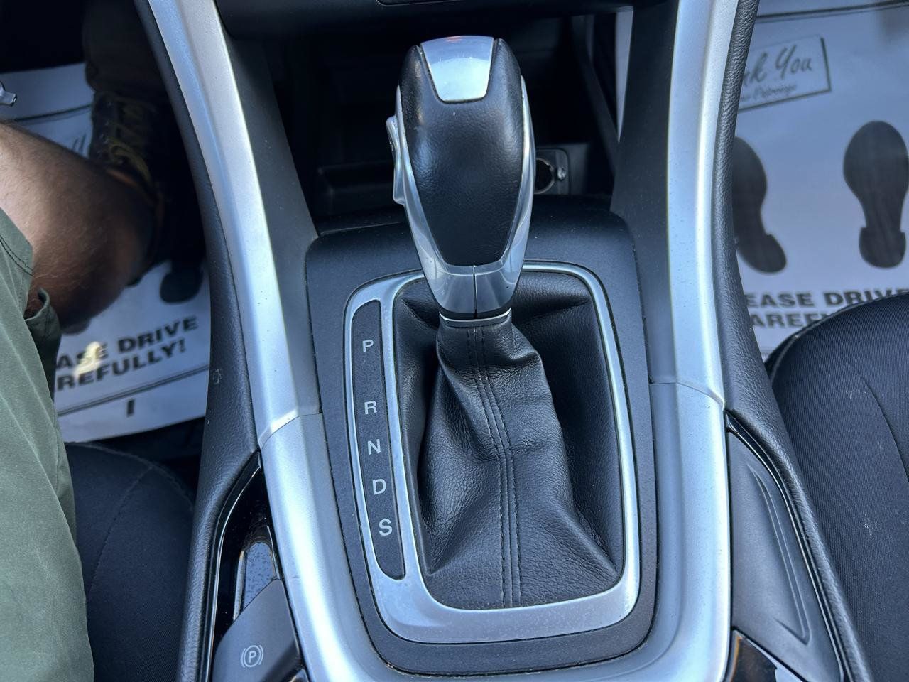 Used 2013 Ford Fusion SE FWD image 24