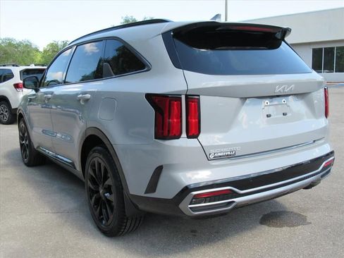 Used 2023 Kia Sorento SX FWD image 5